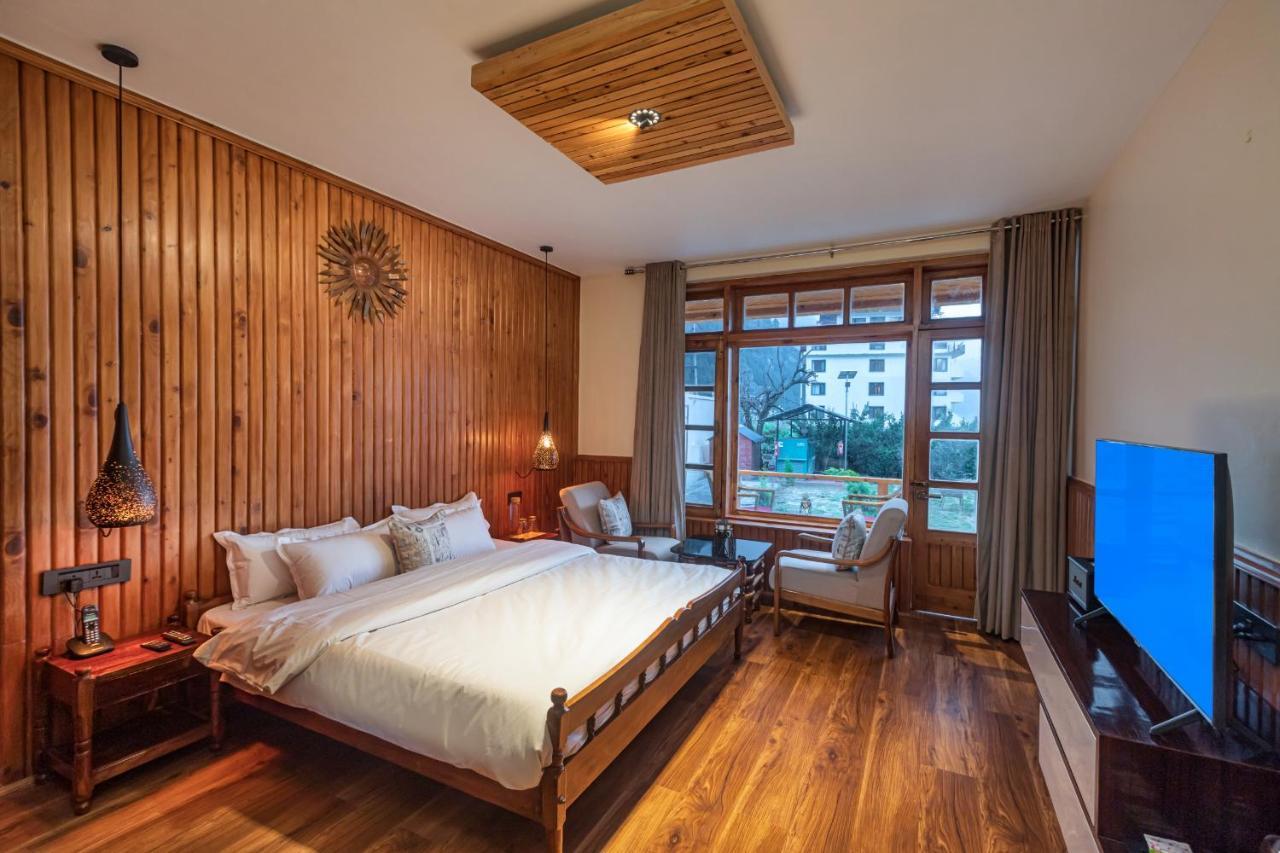 Saffronstays Monarch Manor, Manali - Regal Mansion Exterior foto